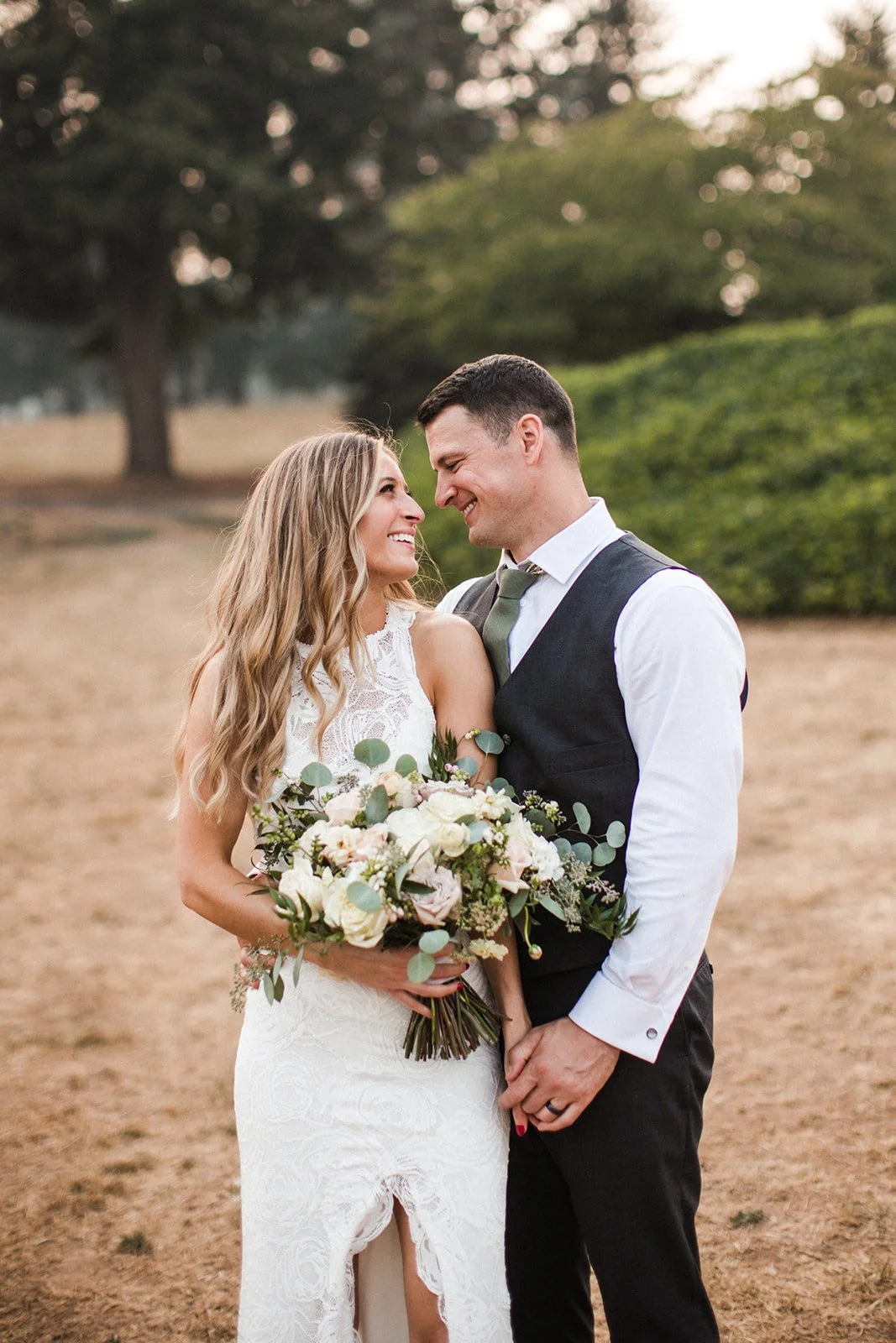 Amanda Meg Photography Five Fourteen Vineyards Wedding-163.jpg