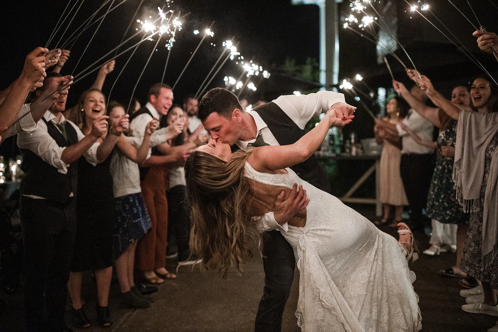 Amanda Meg Photography Five Fourteen Vineyards Wedding-202.jpg