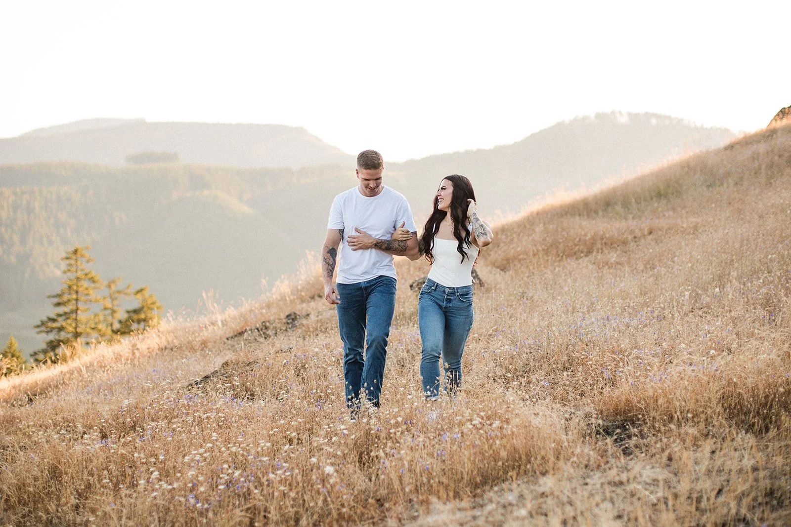 Horse Rock Ridge Oregon Amanda Meg Photography Engagement_-106.jpg