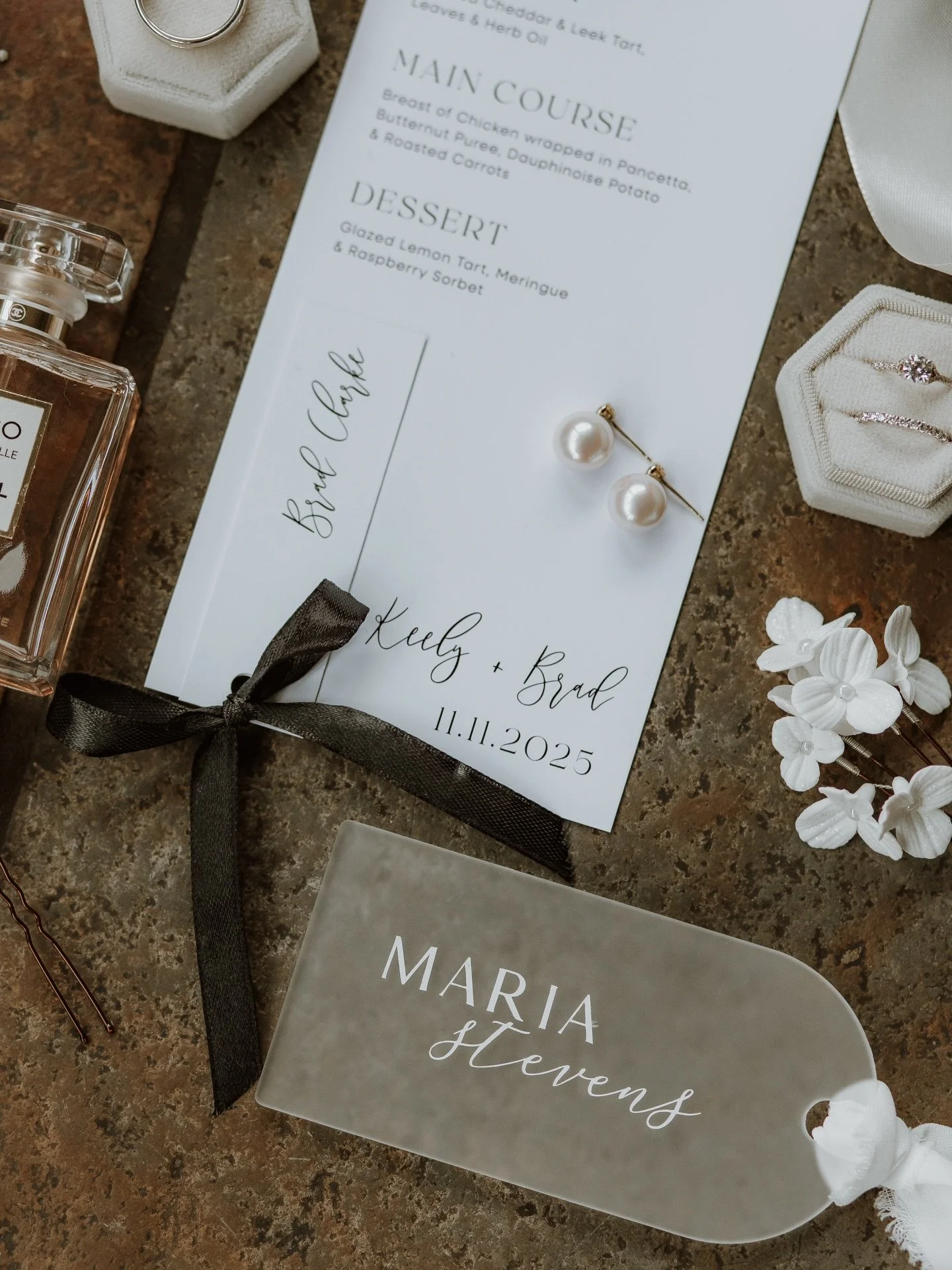 Table settings are everything. Winter Wedding details from a lovely styled shoot with a very talented group of suppliers ✨

Photographer: @joannaransonphotography 
Organiser &amp; Makeup Artist: @imogensandymua 
Hair: @francescabridalhair 
Dress &amp