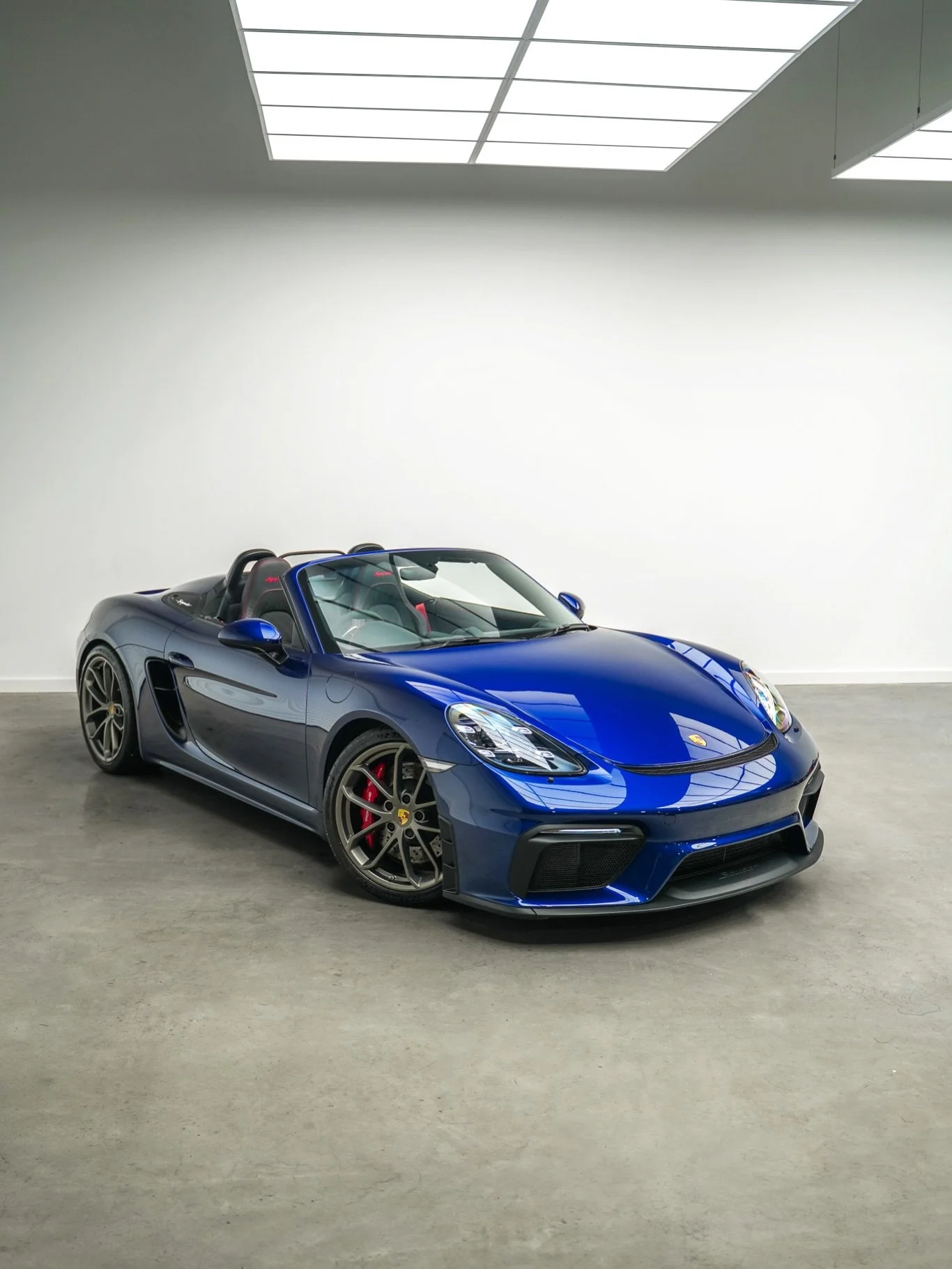 Check out this 2023 Porsche 718 Spyder Finished in Gentian Blue Metallic. This vehicle is offered in exceptional condition with just 4380 miles covered from new with 1 previous owner

For more details please check out our website with the link in the