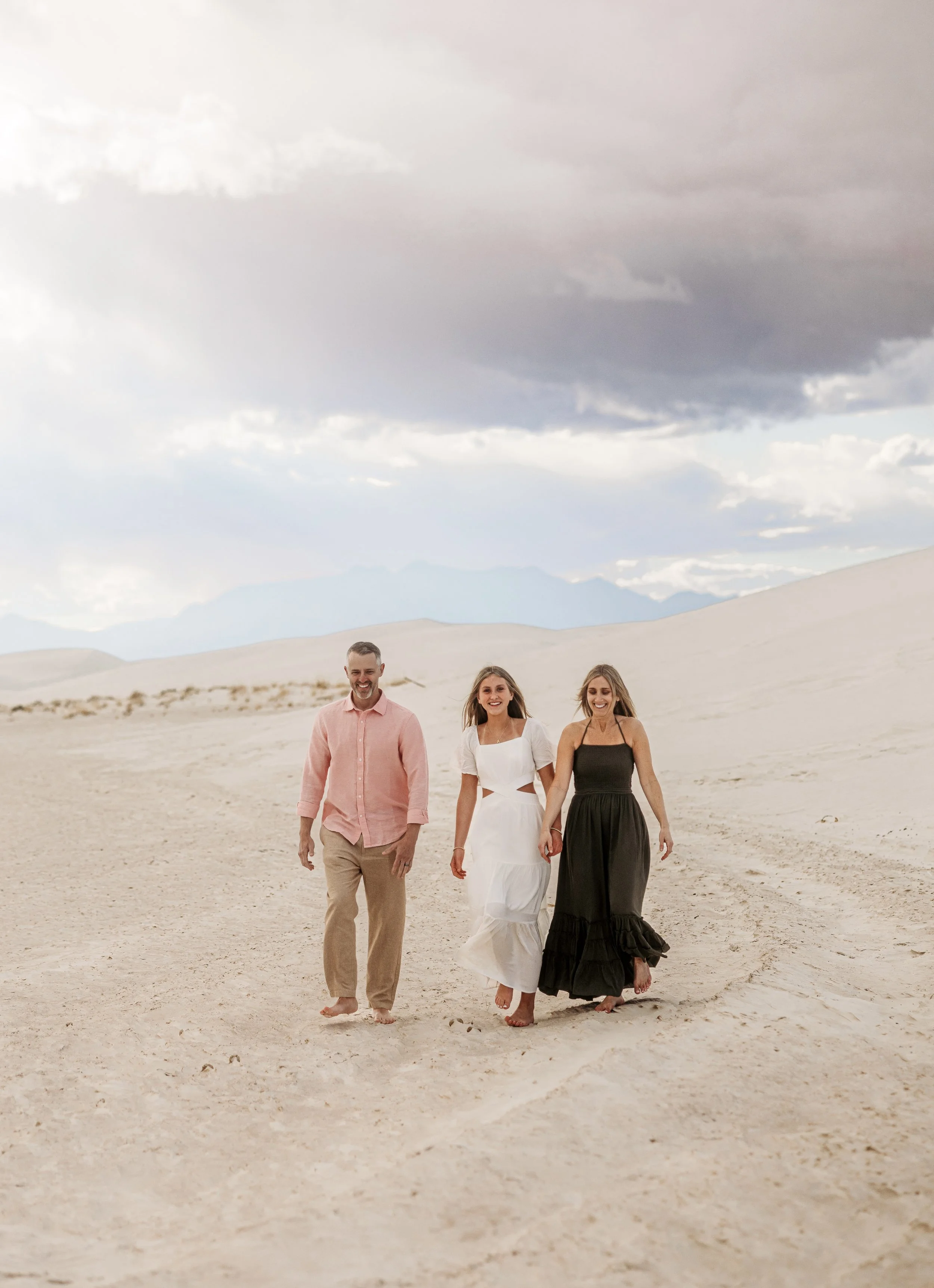 a day in the dunes: exploring the magic of white sands national park
