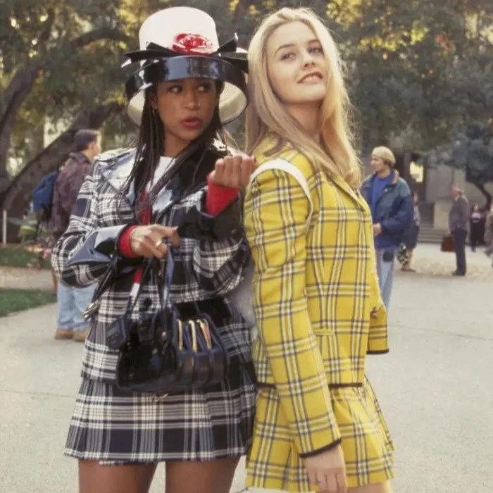 ✨ Y2K wasn&rsquo;t just a trend &mdash; it was a feeling. ✨

Growing up on the small island of Sams&oslash; in the 90s, the Y2K era felt like the future had arrived: butterfly clips, baggy jeans, CD players, and the sound of dial-up. And now, somehow
