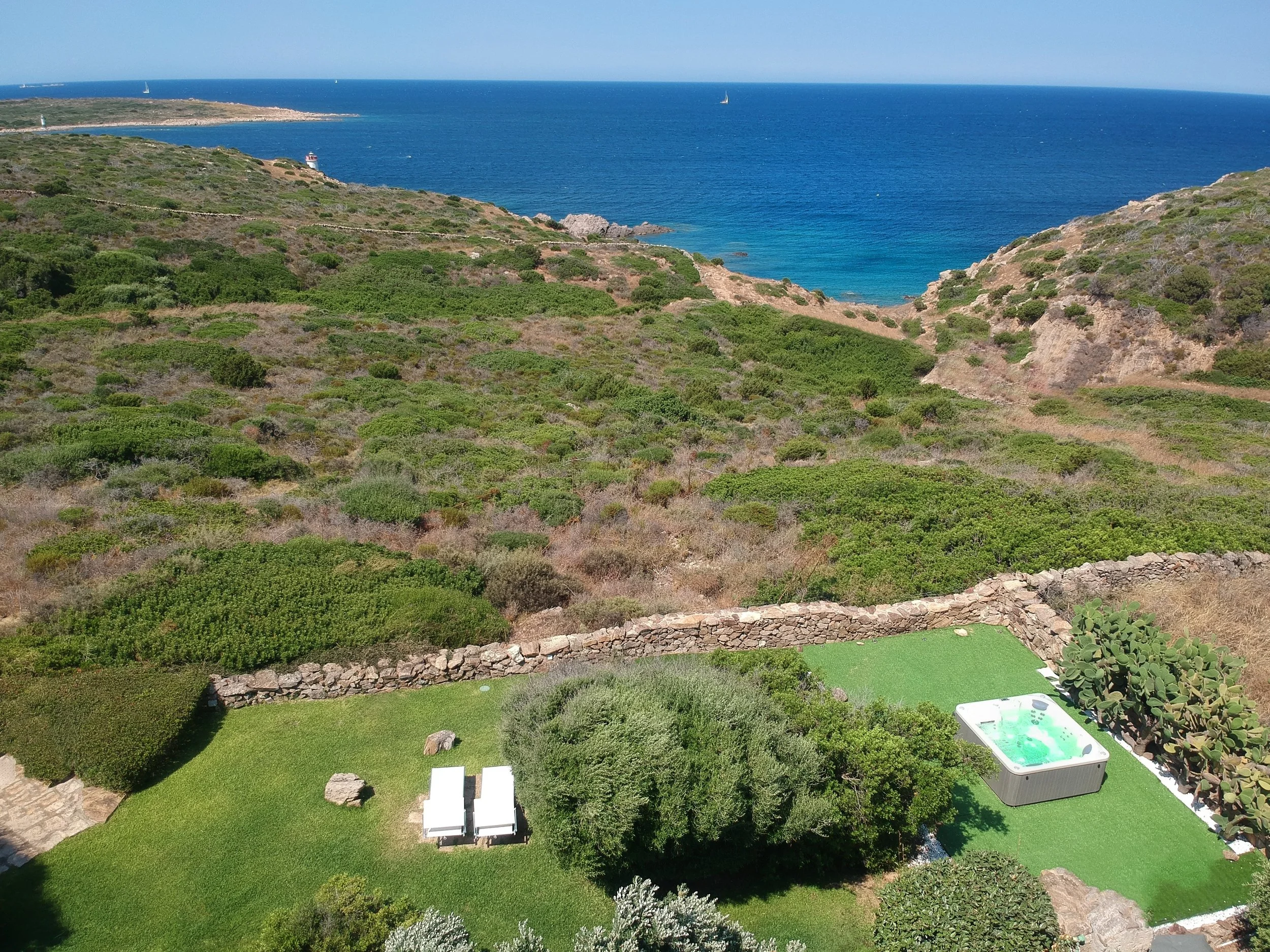 DJI_0415 (2)-01 (2).jpeg