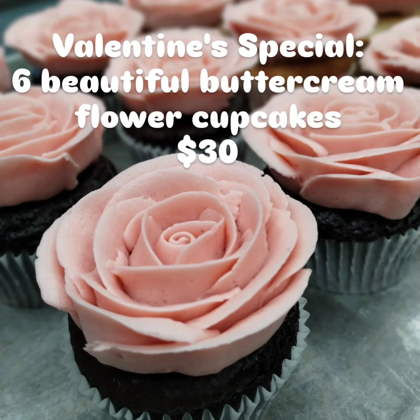 Text (530)494-9465 or email Sales@frankiestahoe.com  for your buttercream bouquet this Valentine's Day 🧁💗