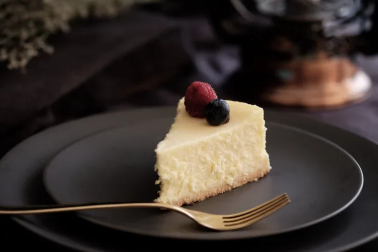 Classic NY Cheesecake