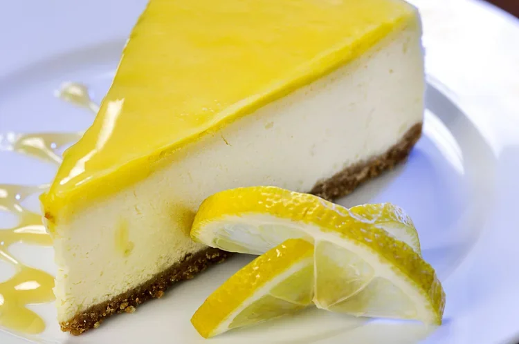 Lemon Cheesecake