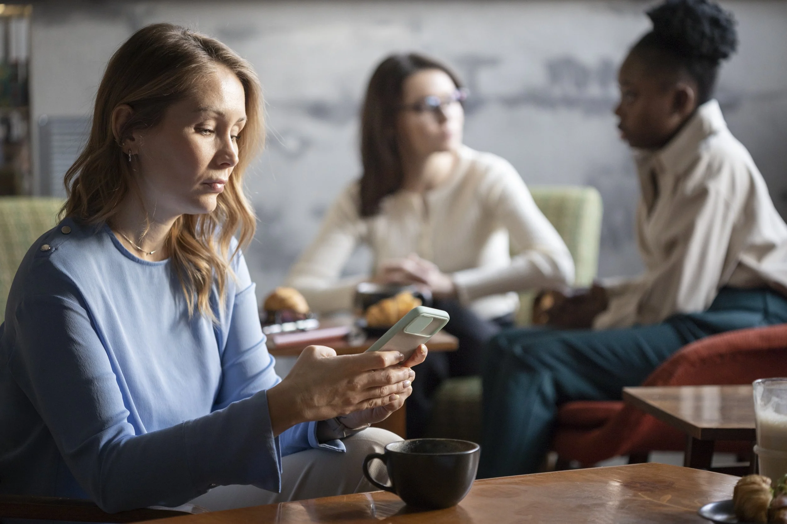 An introvert feeling awkward at a networking event