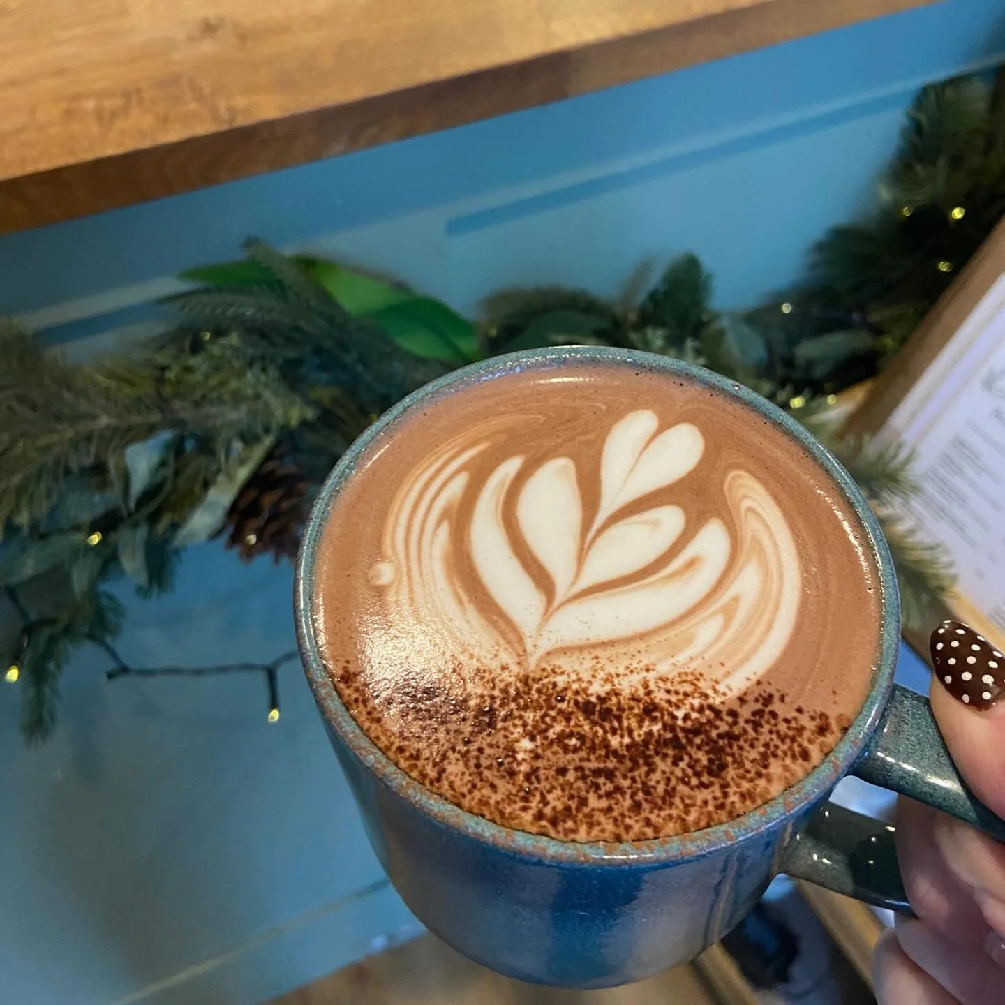 Cream or No Cream? The choice is yours! Enjoy our winter specials your way! @kitchen91monkseaton 🎄☕️🎅🍵❄️🤍