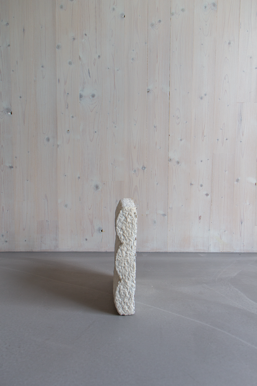 RUND ACOUSTIC PANEL_PLAIN 3.png