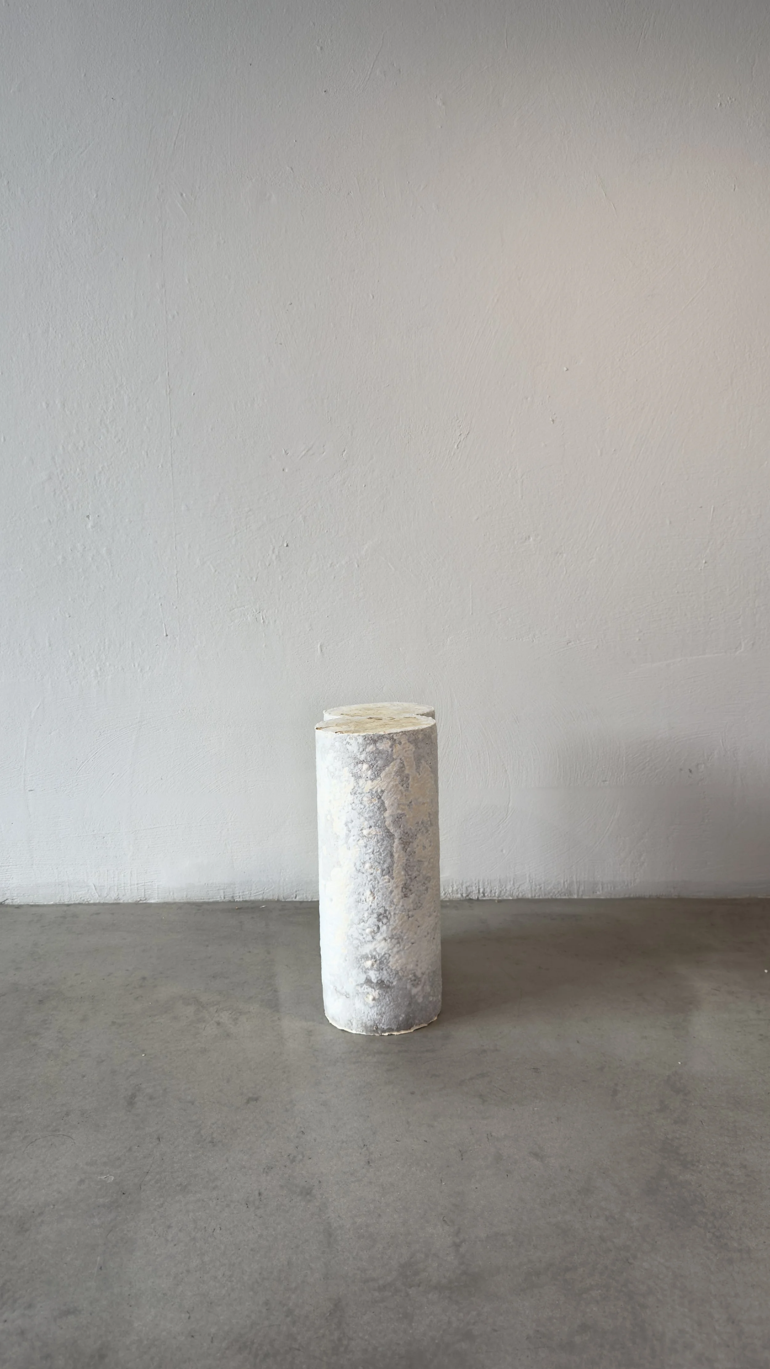 STOOL 2— RUND Biomodular Design Seitenansicht.jpg