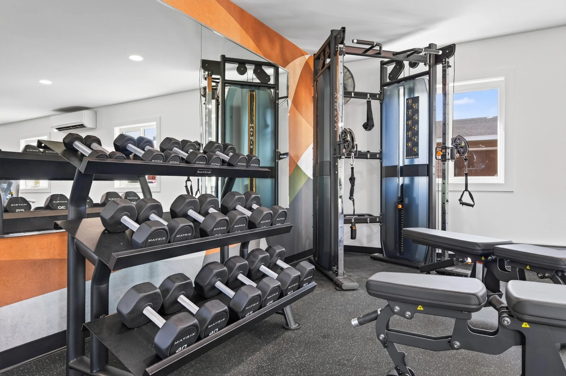 Fitness center Lexington Hills Eagan apartments