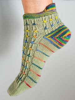 Floret Trellis Socks