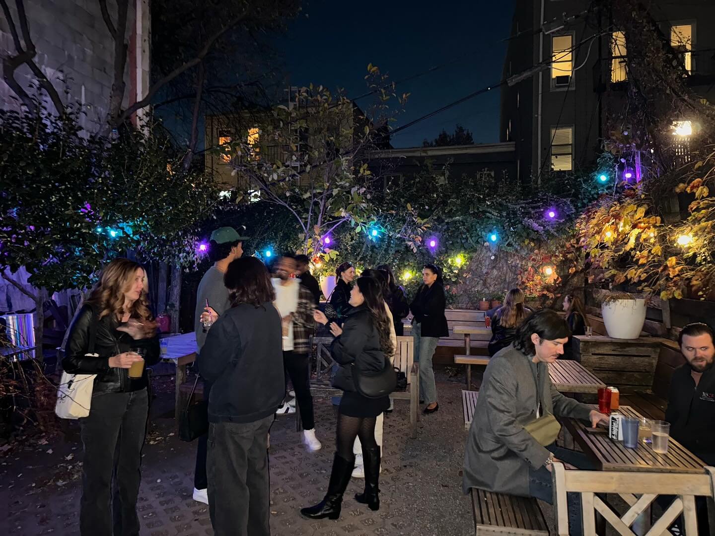 PSA: our garden doesn&rsquo;t close for the winter (we just layer up and drink hot toddies). Come stay cozy @ blinky&rsquo;s!