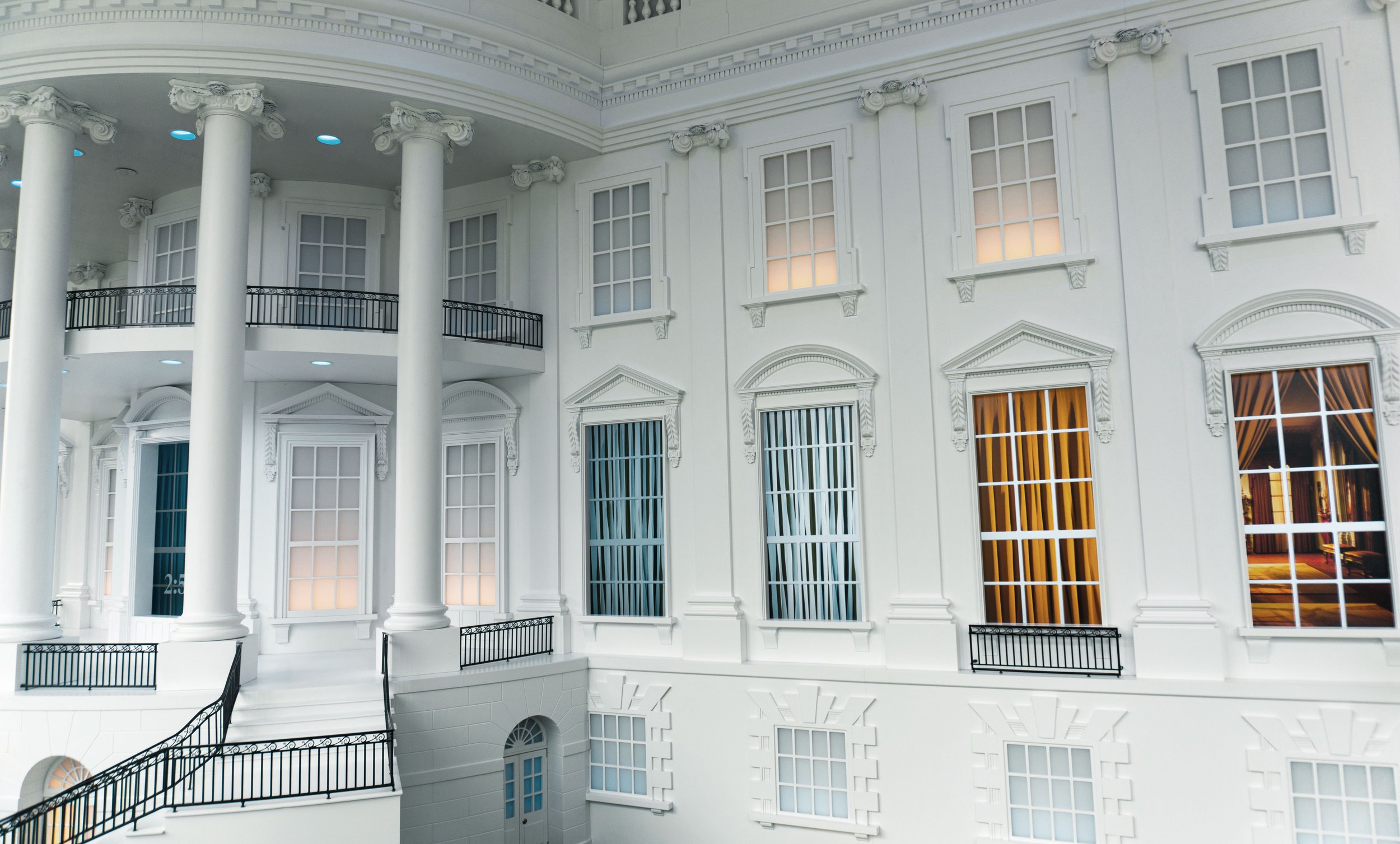 THE PEOPLE'S HOUSE: A WHITE HOUSE EXPERIENCE