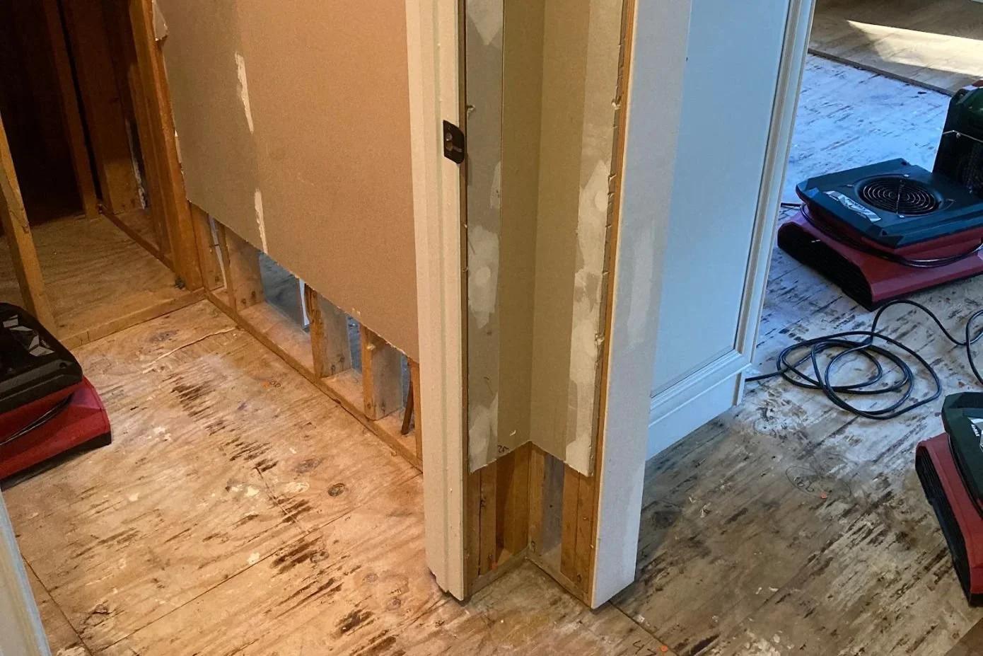 What Should I Do If My Water Heater Bursts?
