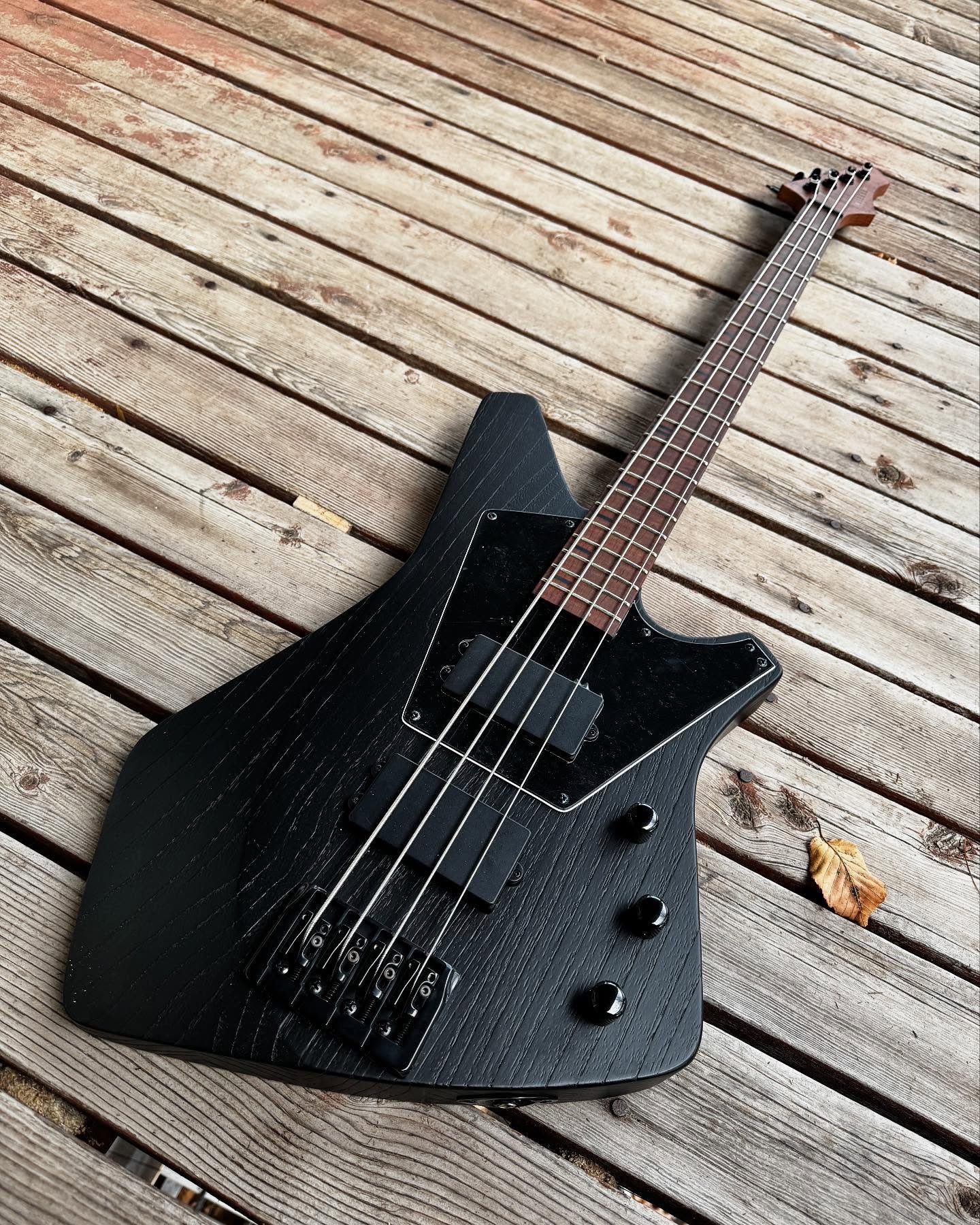 This Outrider Bass has made it to its new forever home with one of my best pals @chrisxedge - stoked that it is going to be played through his rad rig! Go check out his tattoo work as well!