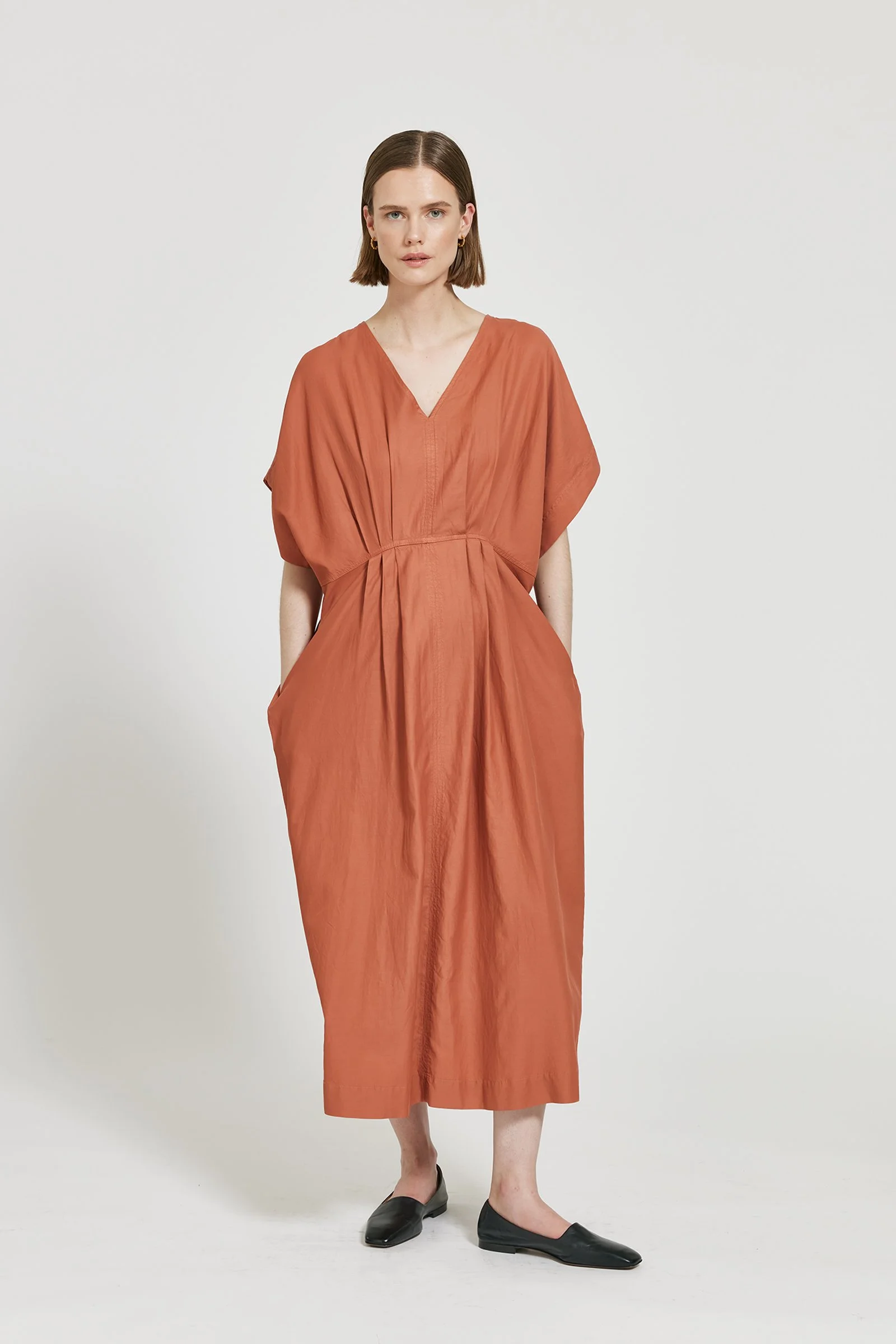 MASKA_SS24_Erna_Terracotta_Front.jpg