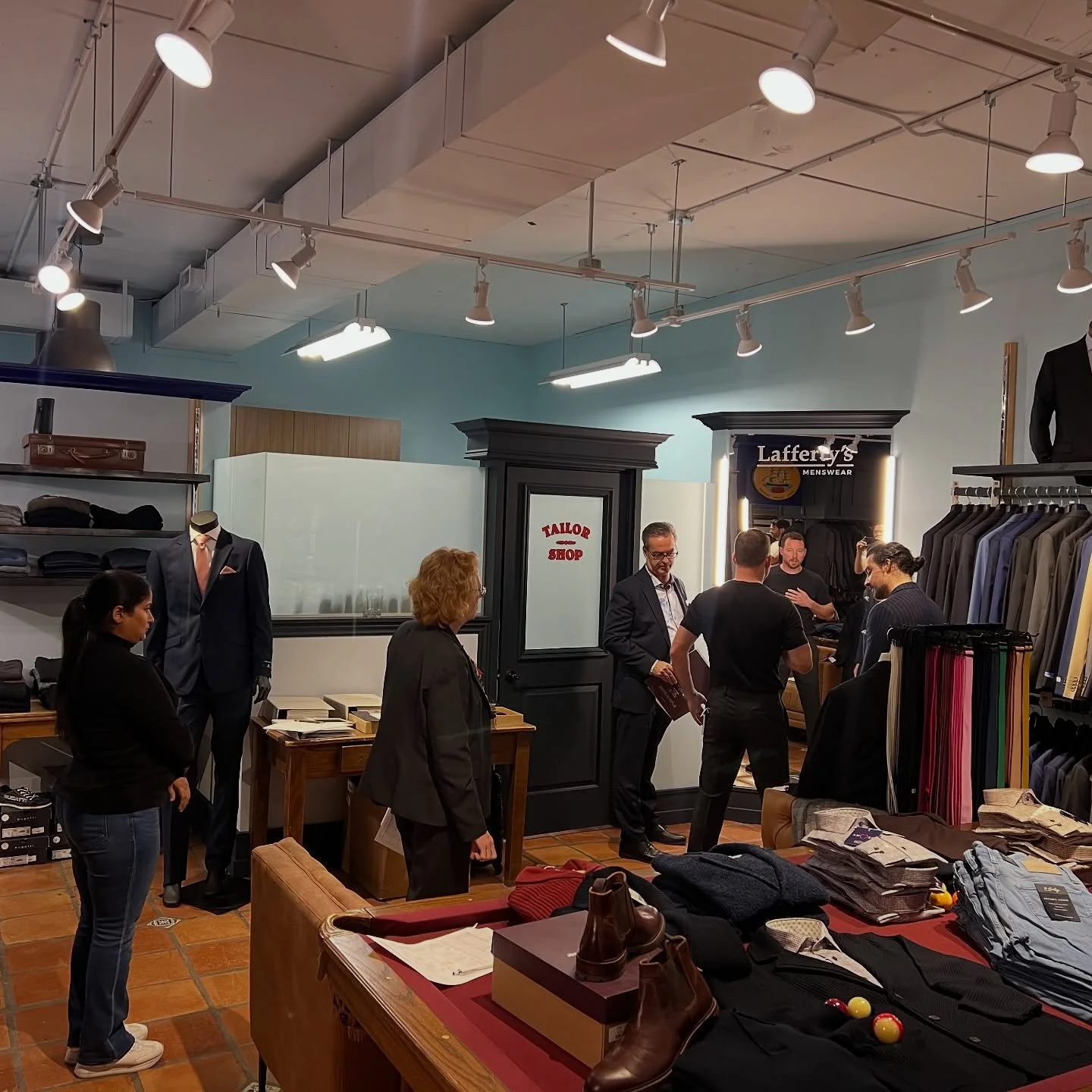 Today was a great day thank you to all our customers that came by to our @jackvictorofficial Trunk Show. 
We also had some great training from Steven from JV.