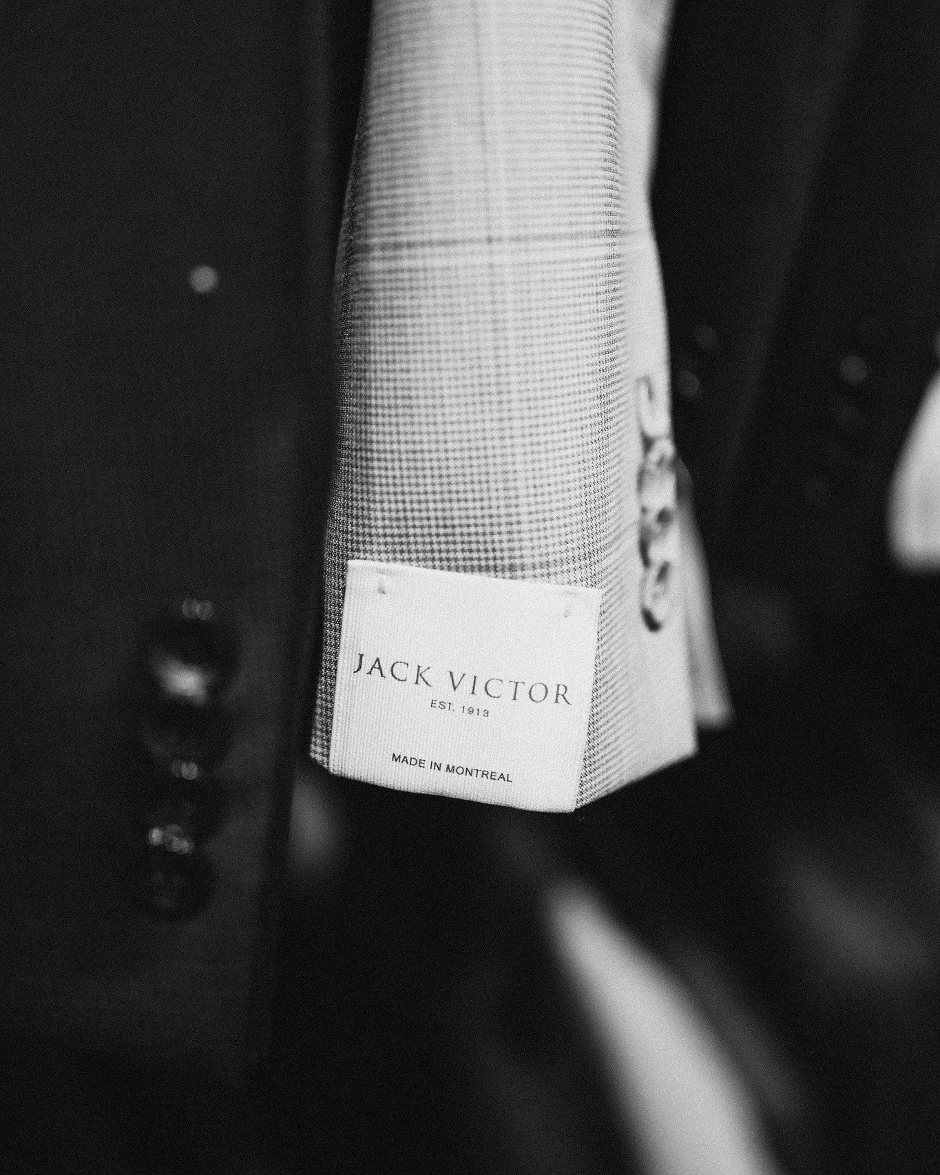 A sleeve that says &ldquo;tailored with intention.&rdquo; Jack Victor craftsmanship.