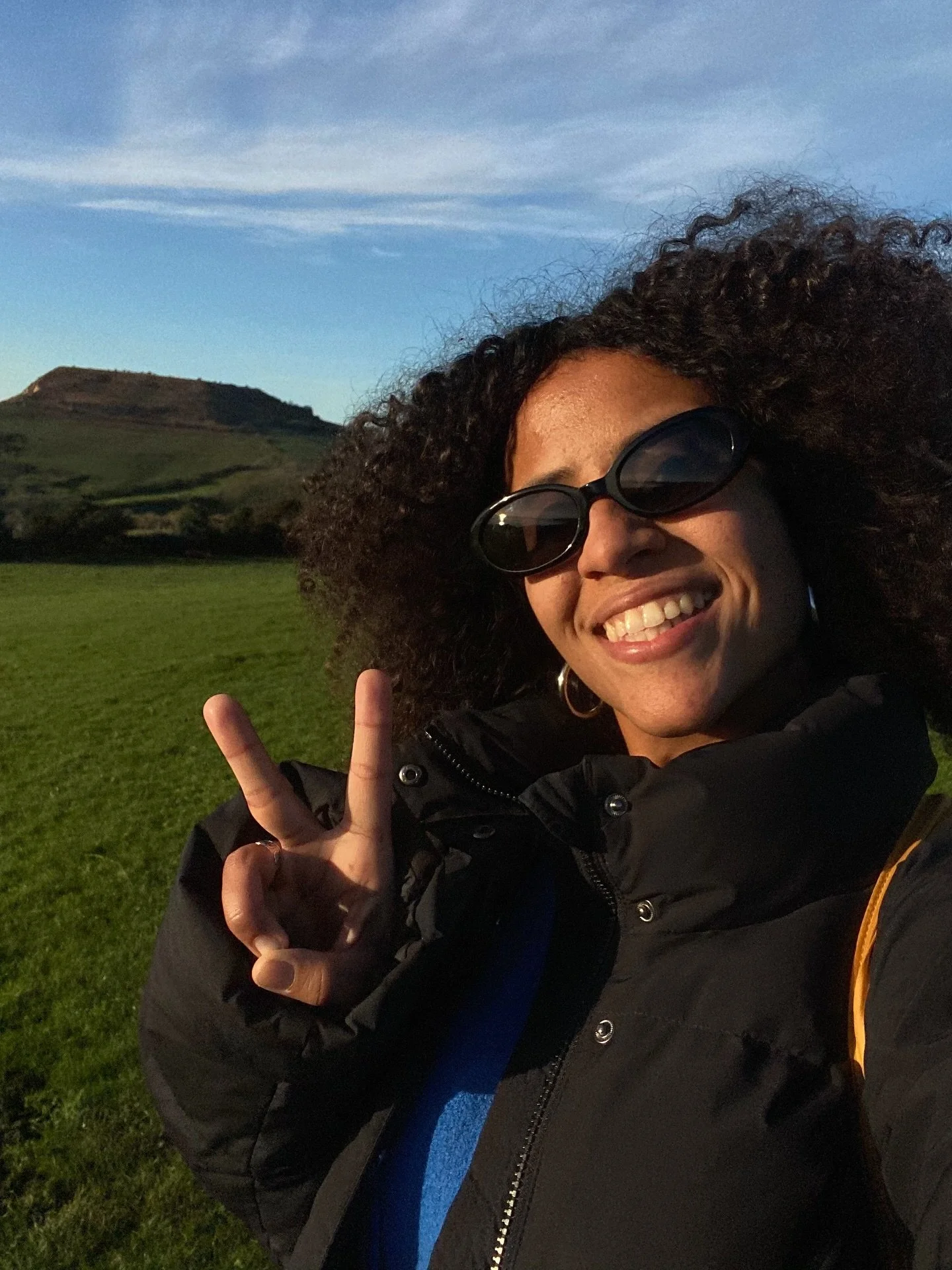 SHE&rsquo;S 28 GOING ON 3 🎂🎈 (swipe for lil baby me)

whenever anyone asks me any adult questions, i&rsquo;m just like, &ldquo;how could you even ask me that? i&rsquo;m still a baby &mdash; i&rsquo;m too young for all that&rdquo;

i&rsquo;m pretty 