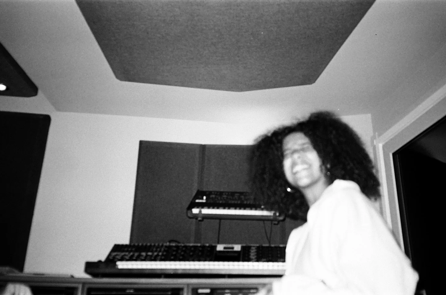 two days till &lsquo;all i ever wanted&rsquo; is out!! i recorded this tune a year ago at @baltic_studios_ with some of my beautiful friends who also happen to be incredible musicians ❤️&zwj;🔥

@lorenzthemusic 
@alleylloyd 
@jeromejohnsonn 

i can&r