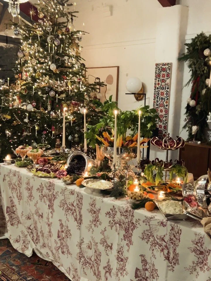 BTS of the most beautiful job I&rsquo;ve ever been a part of for the opening on @thenottinghillchristmasshop Go check it out it&rsquo;s gorgeous. Made litres of chocolate mousse, croque monsieurs &amp; tomato soup, beef &amp; horseradish, prawn cockt