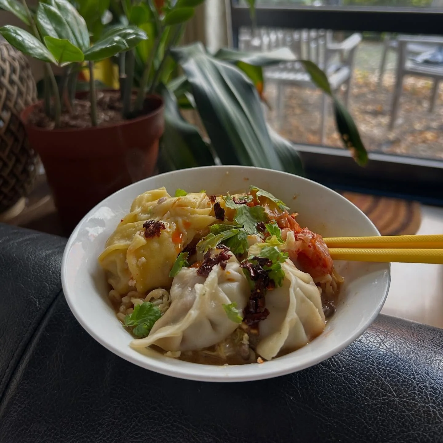 Thought I&rsquo;d post some dinners that I&rsquo;ve made recently. Lots of them are just for meeeee so I just make 2-4 portions and freeze the and that&rsquo;s my biggest life hack. Your freezer is ur best friend. 

Message me if u want any of these 