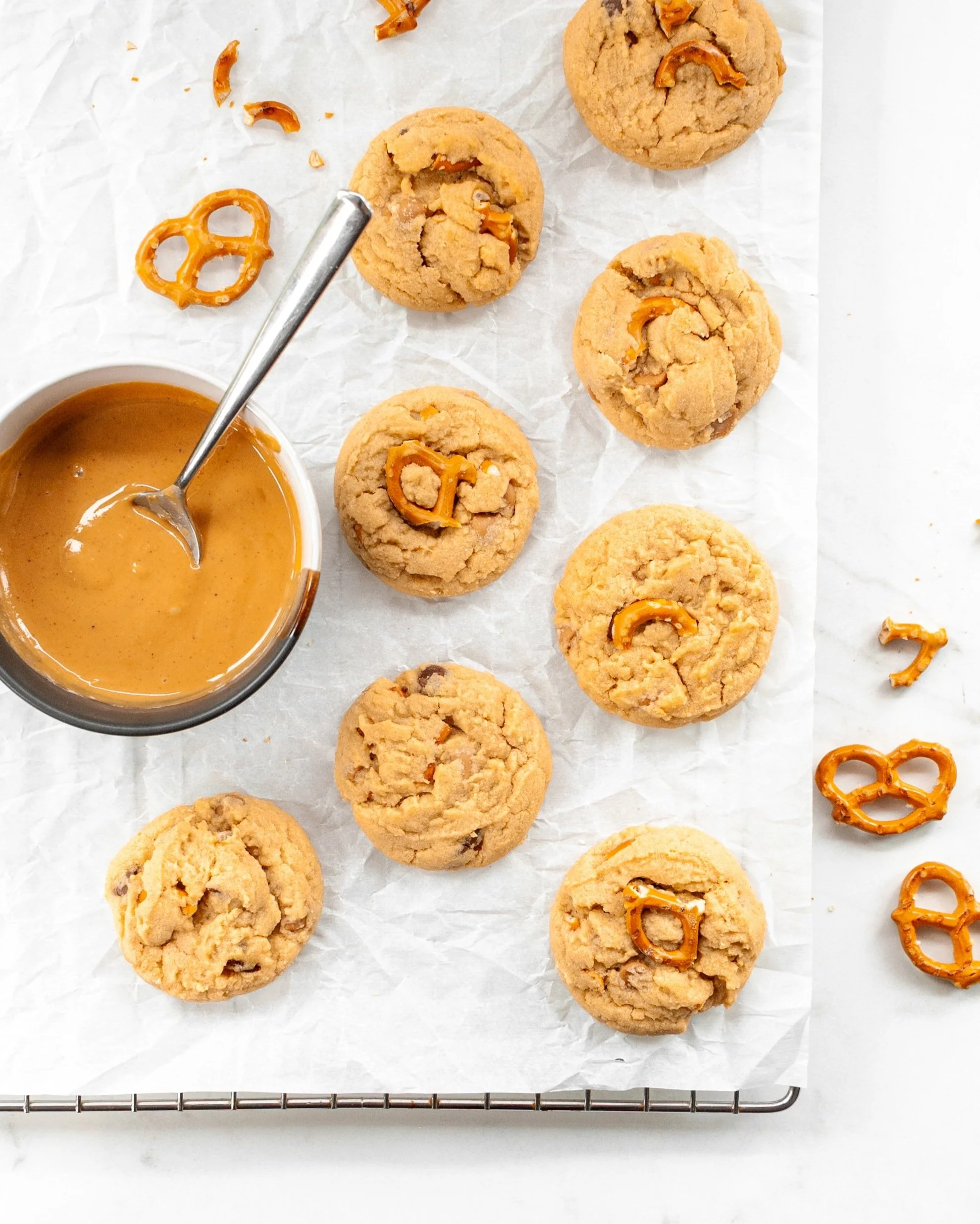 Peanut Butter Pretzel Chocolate Chip Cookies — Mia's Eats