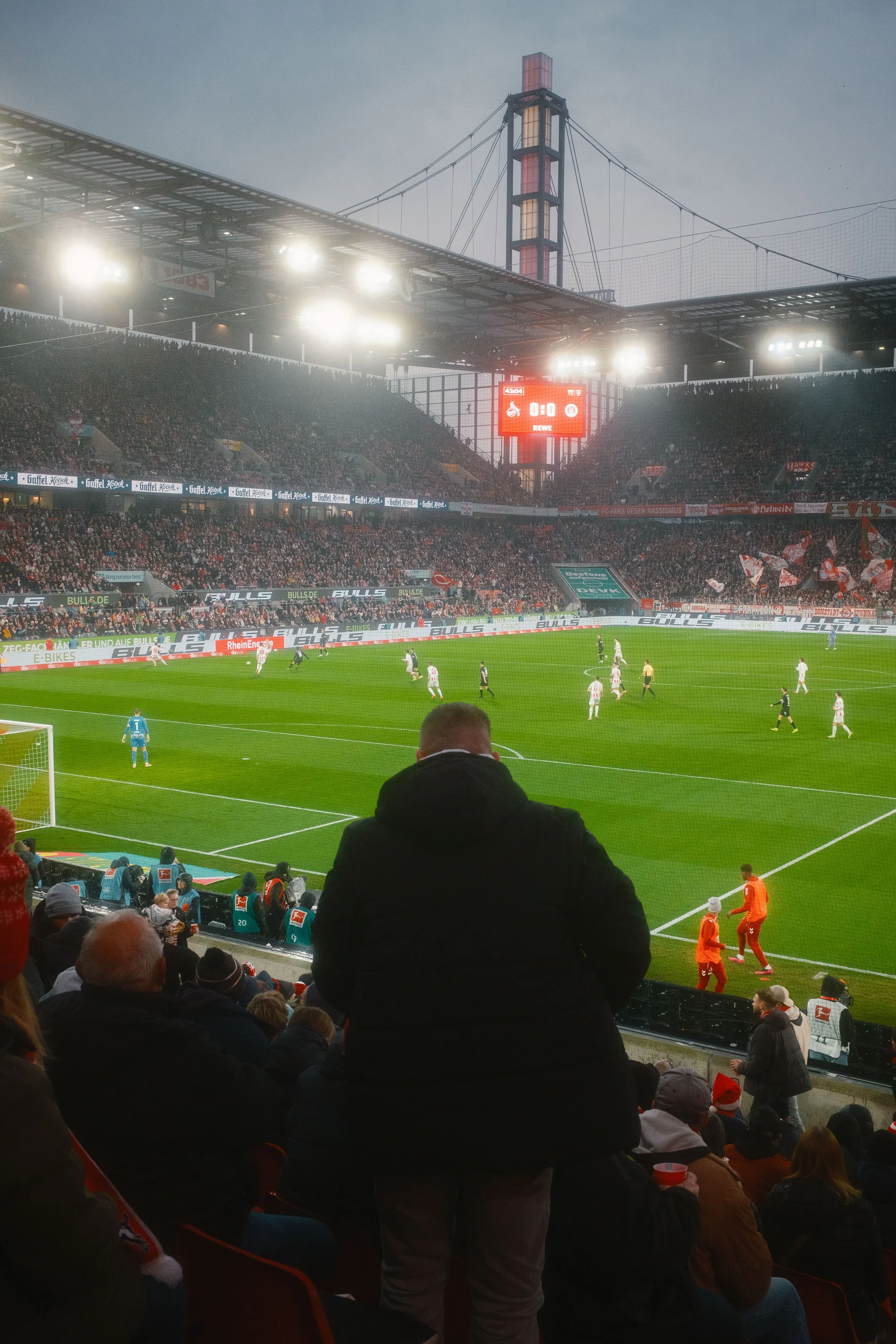 20251206_Jonny-The-Photographer_Fussballkultur_shot-by-Jonny-Mueller_060.jpg