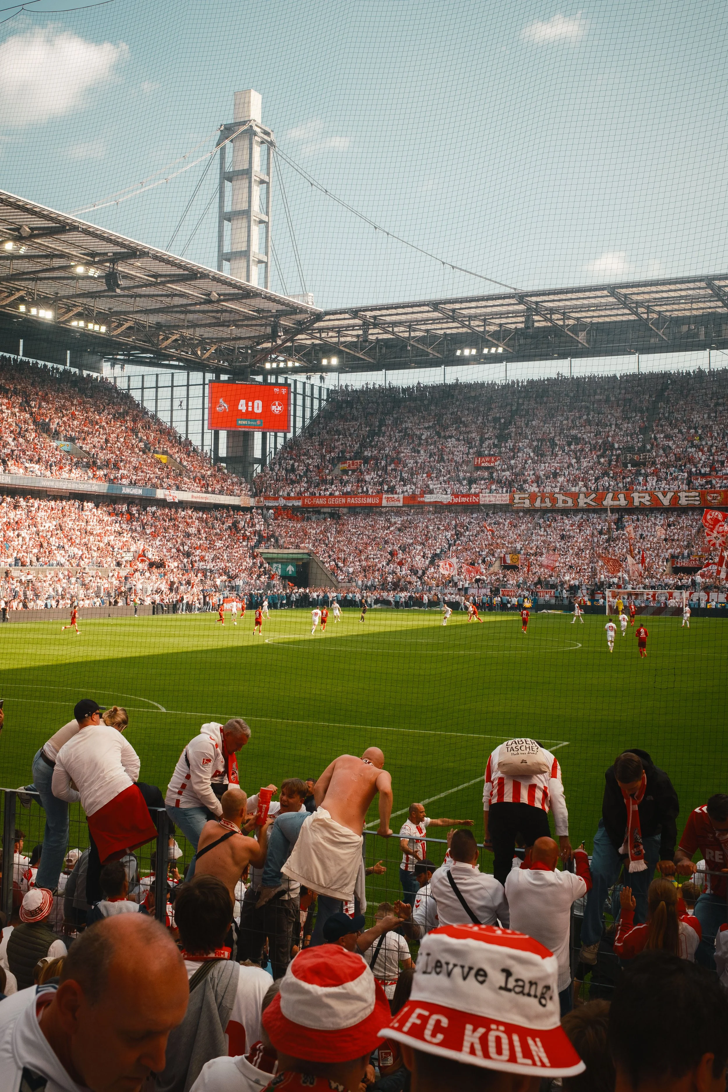 20250518_Jonny-The-Photographer_Fussballkultur_shot-by-Jonny-Mueller_074.jpg