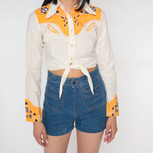 Blusas y Camisetas / Blouses and T-Shirts 17