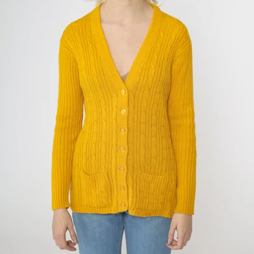 Sueter y Chamarras / Sweaters and Jackets 29