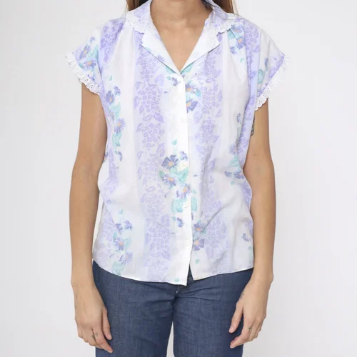 Blusas y Camisetas / Blouses and T-Shirts 26