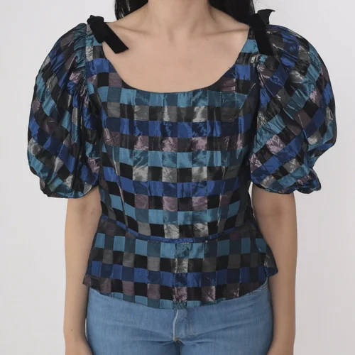 Blusas y Camisetas / Blouses and T-Shirts 2