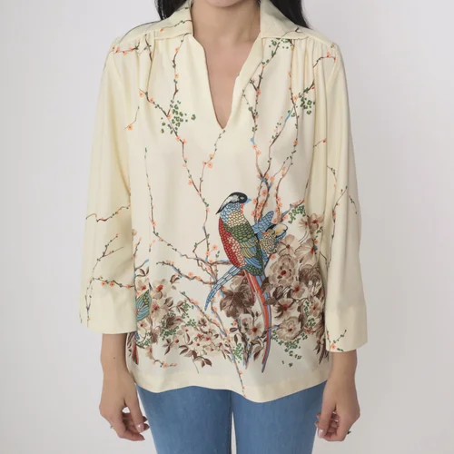 Blusas y Camisetas / Blouses and T-Shirts 5