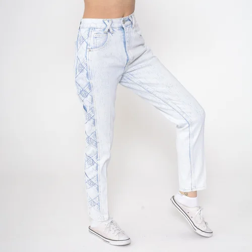 Jeans de Mujer y Shorts de Jean / Women's Jeans and Jean Shorts 7