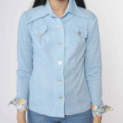 Blusas y Camisetas / Blouses and T-Shirts 35