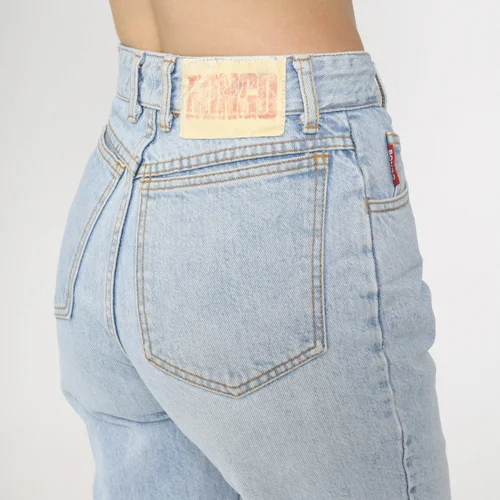 Jeans de Mujer y Shorts de Jean / Women's Jeans and Jean Shorts 18