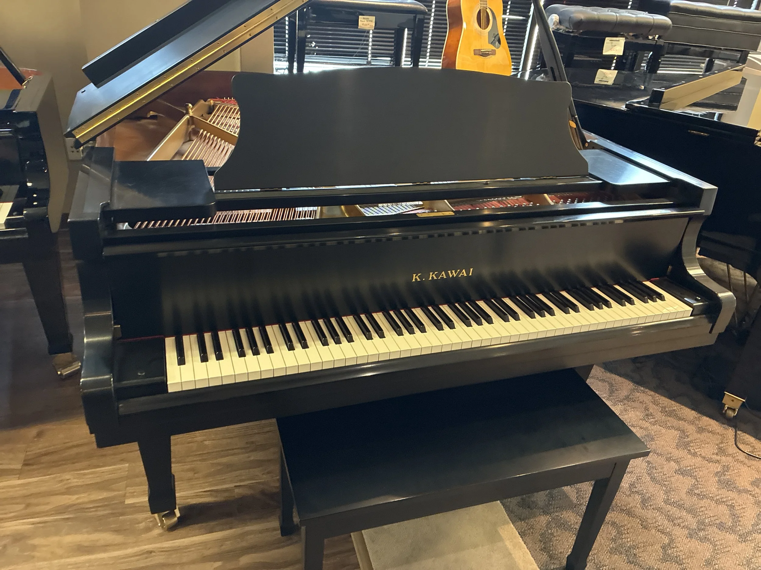 Kawai Baby Grand Piano model RX-1 5’5”. Serial #2466472. Made in Japan