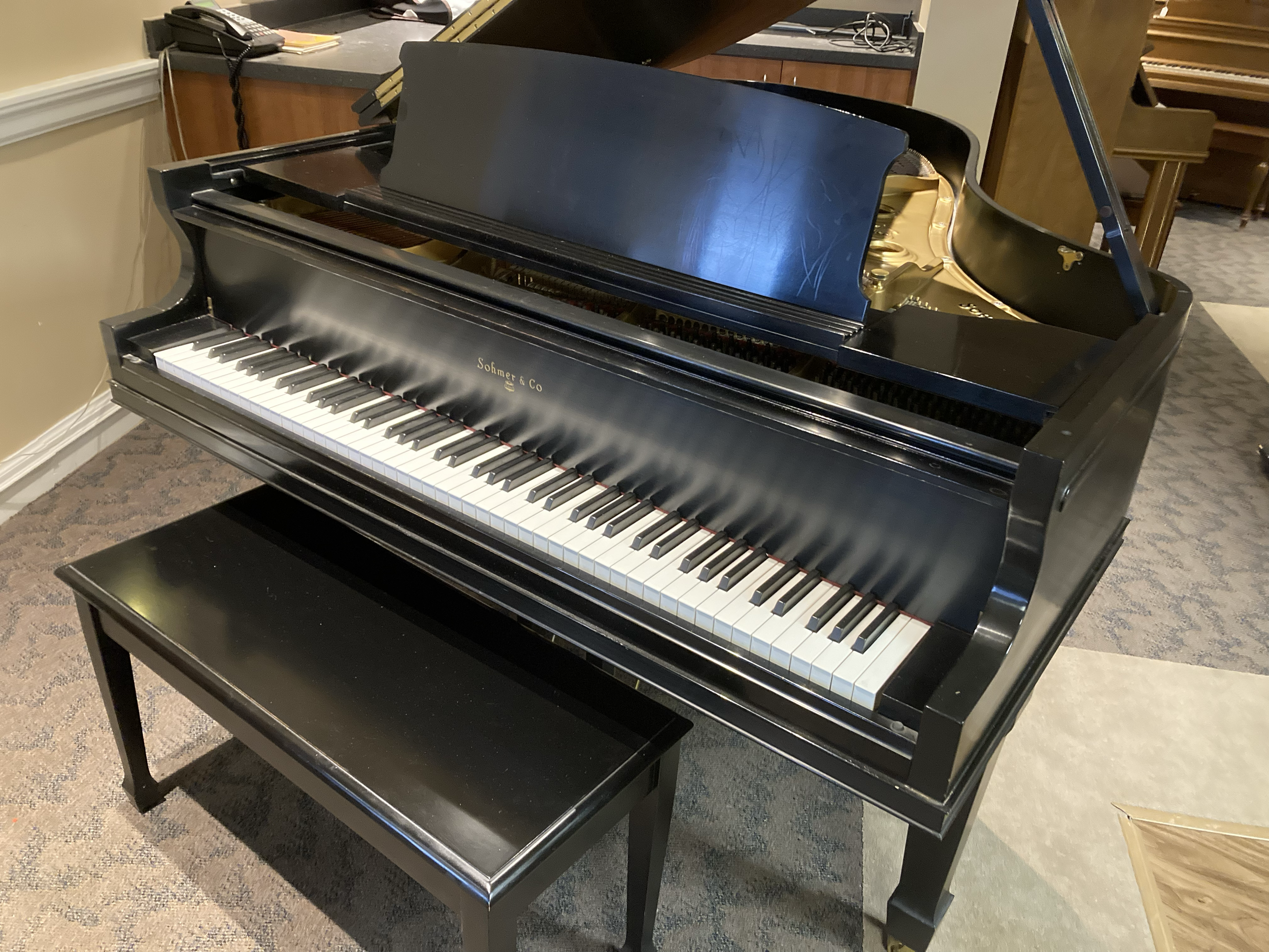 Sohmer & Co Baby Grand 5’7” (#263126)