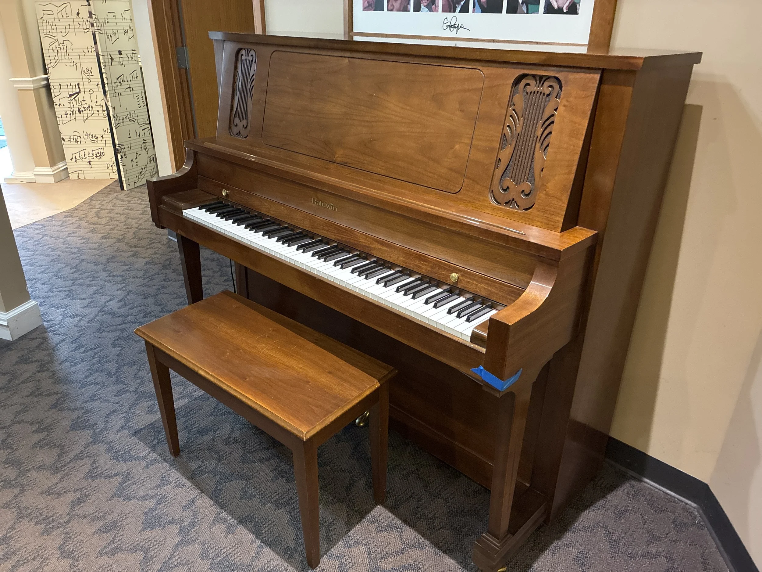 Baldwin Vertical Upright Piano Model 6000 52”