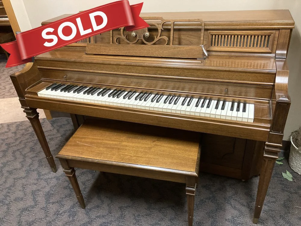 Everett Upright Piano, Console 40” SOLD