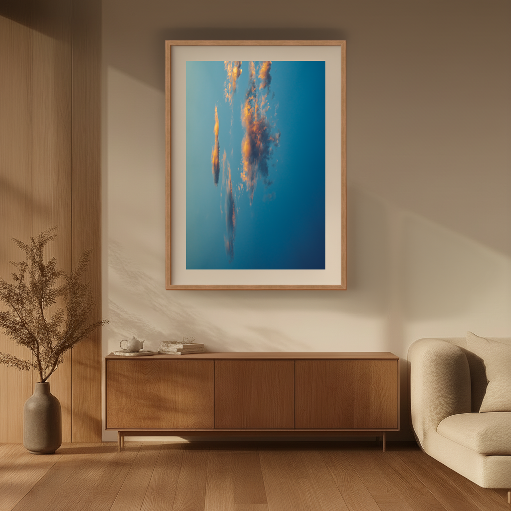 16 - DSC08866 - 1024x1024px - Light Room.png