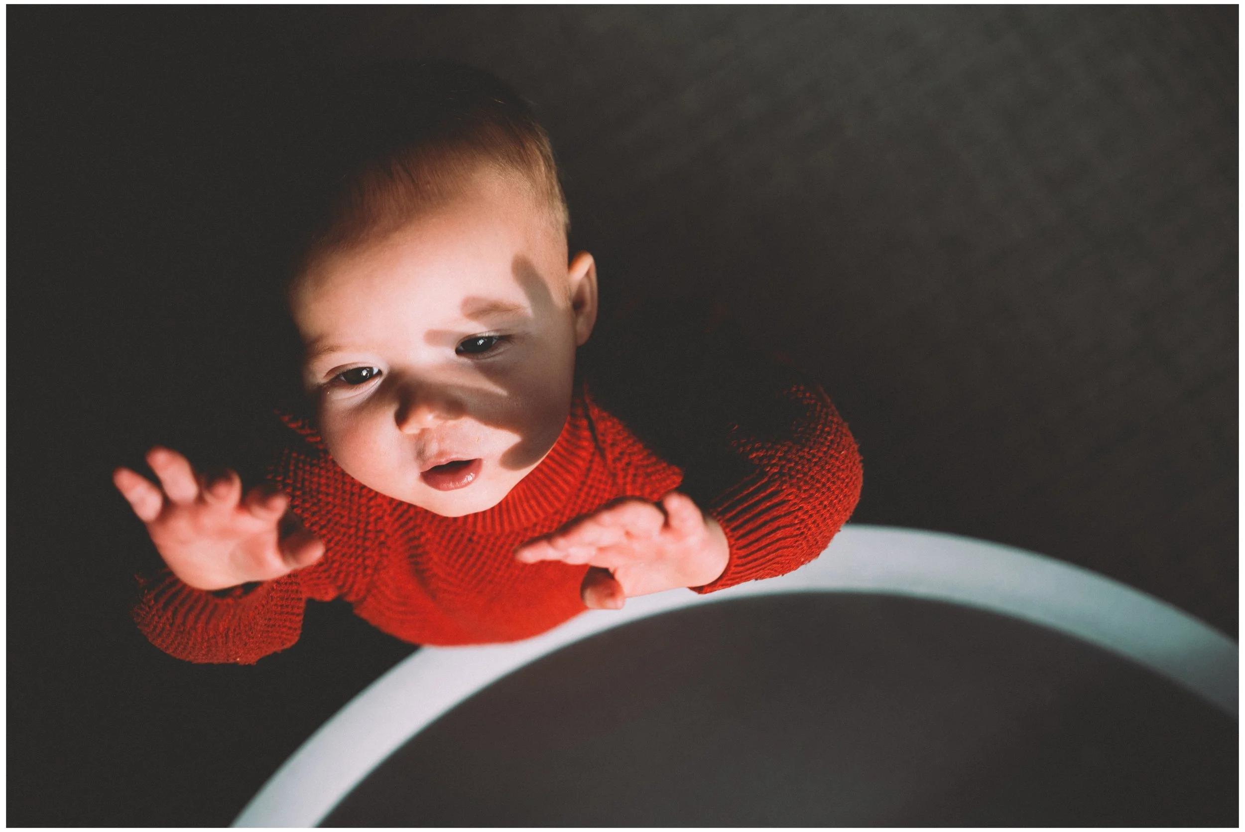 DSC04485 Bustin Surfboard Vol1 small frame.jpg