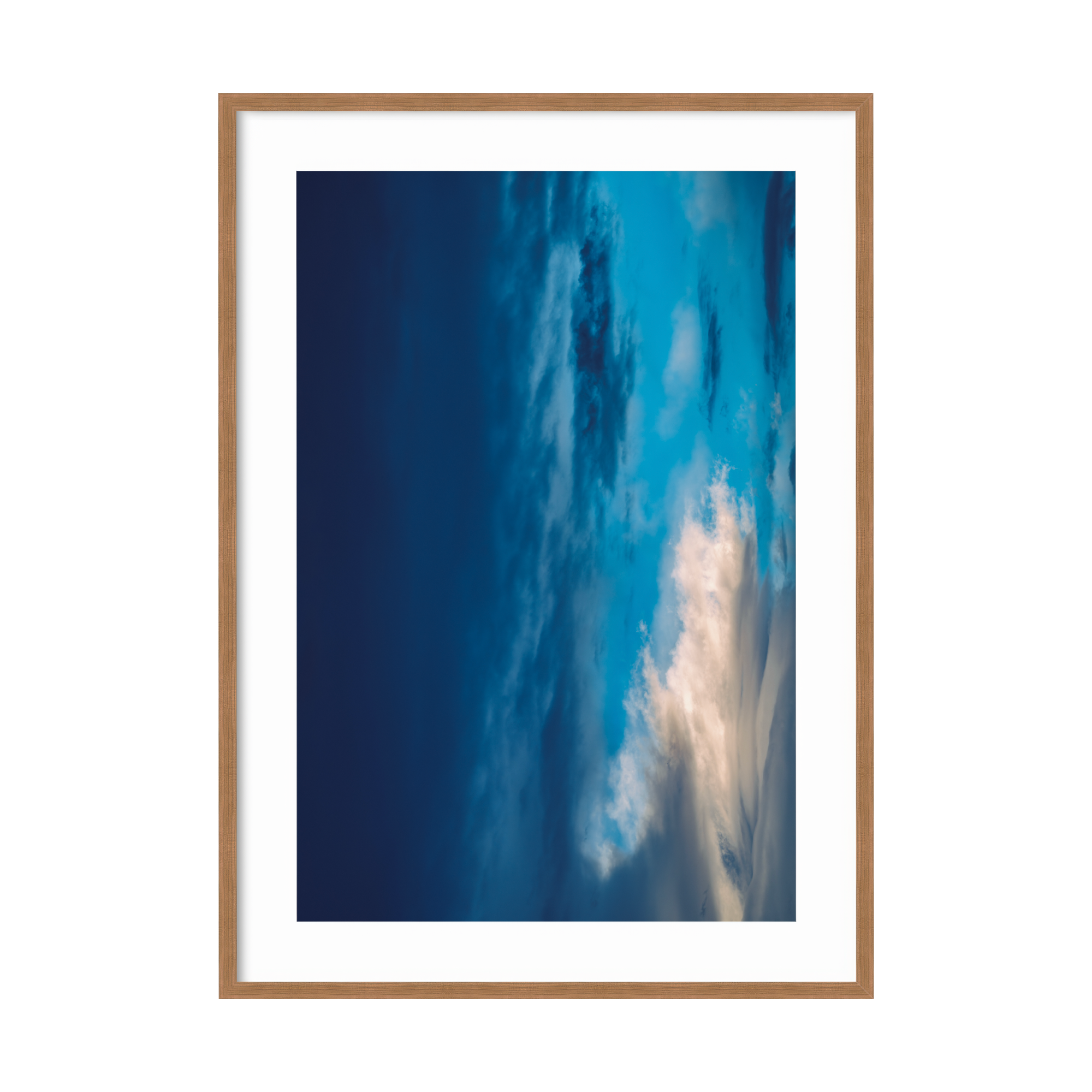 18 - DSC02169 - 2000x2000px.png