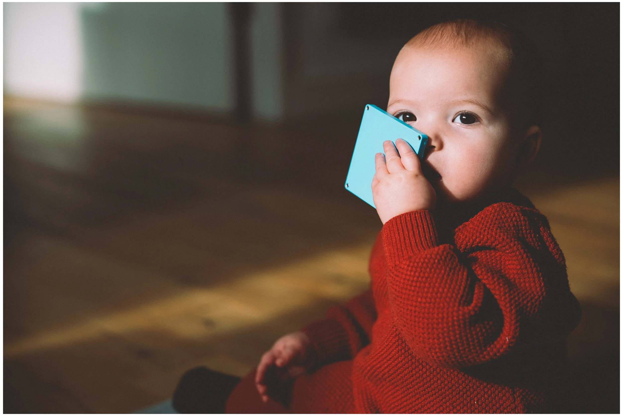 DSC04428 Bustin Surfboard Vol1 Face Clean Up small frame.jpg