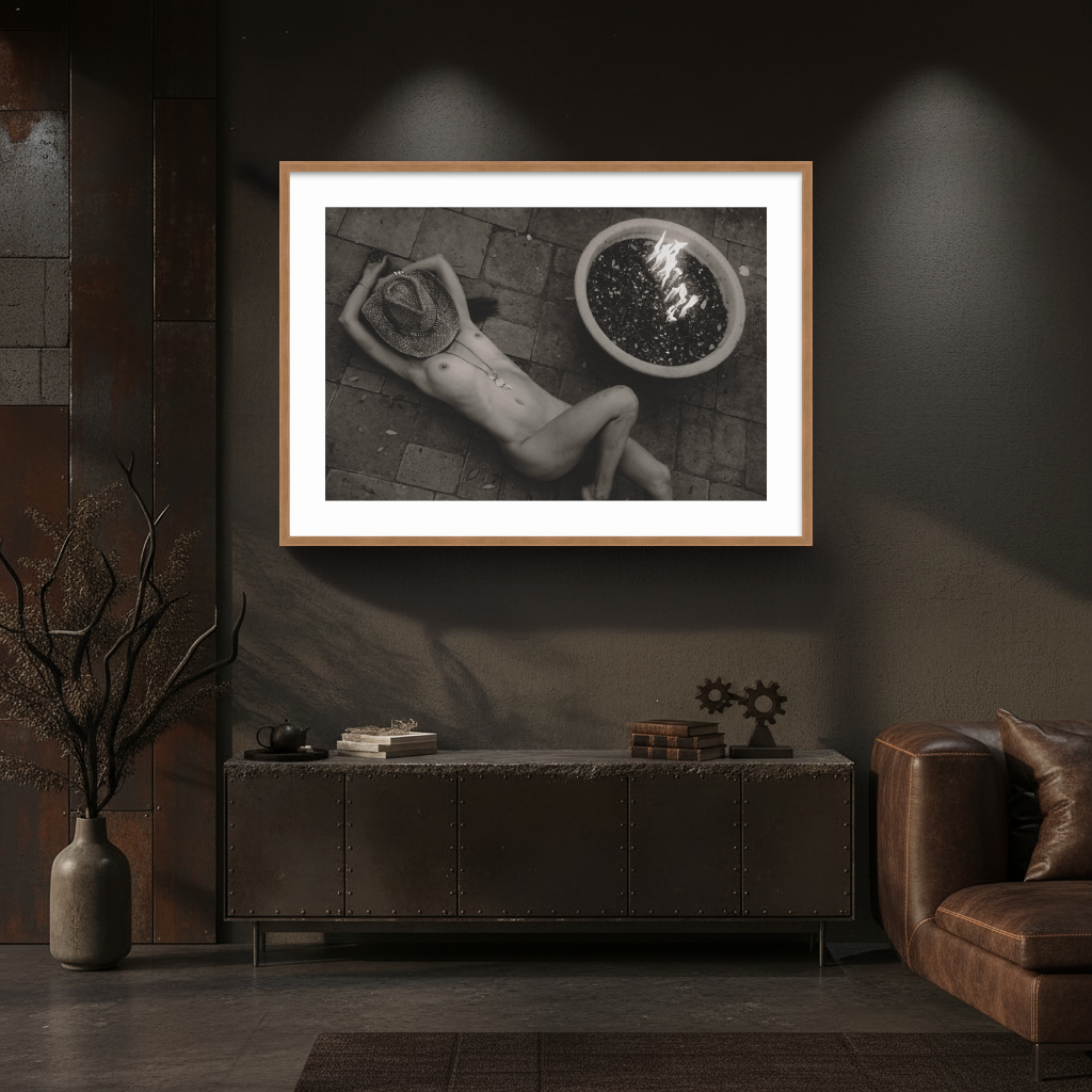 DSC04168 - 1024x1024px - Room - BW.png