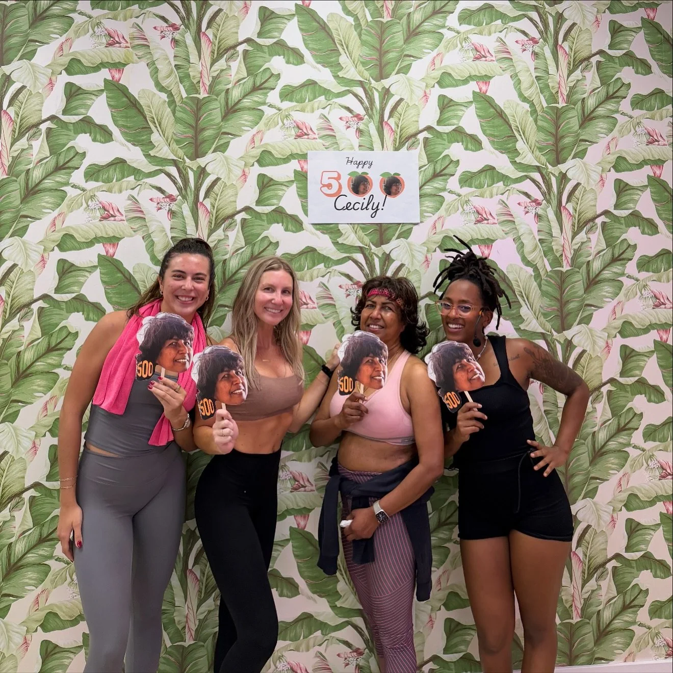 ✨ Milestone Monday Vibes ✨

From 100 &rarr; 250 &rarr; 500, every milestone tells a story of showing up, growing stronger, and keeping the vibe alive. 🍑🔥 We are SO proud of each and everyone of you!⚡️💖

And a huge shoutout to our girl Cecily for h