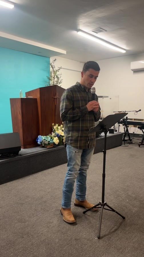 How to teach a Bible study
Class